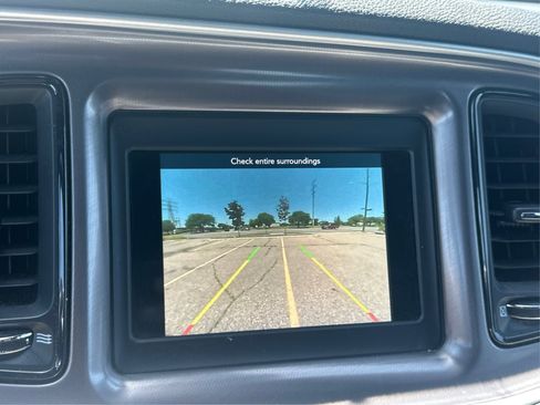 Used 2022 Dodge Challenger GT AWD/4WD image 17