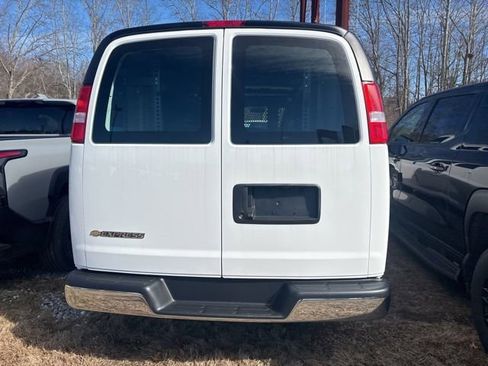 New 2026 Chevrolet Express 3500 Extended w/ Driver Convenience Package RWD image 5