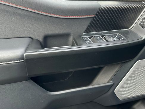 Used 2025 Ford F150 Raptor image 11