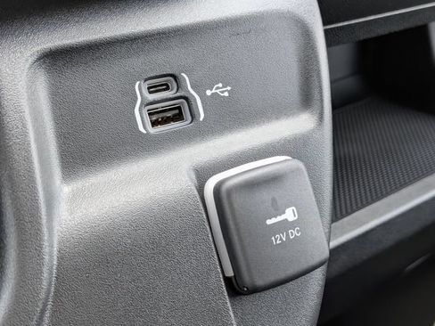 New 2026 RAM ProMaster 3500 w/ Convenience Group FWD image 19