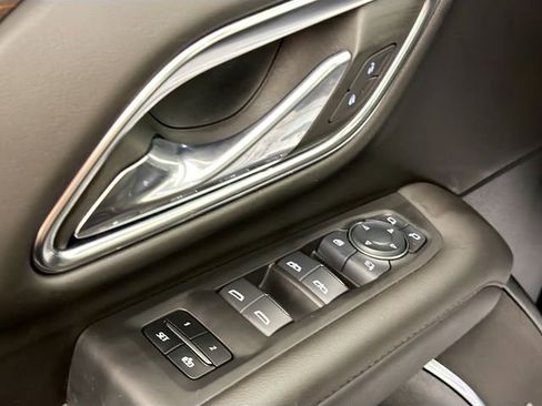 Used 2024 Chevrolet Tahoe High Country image 18