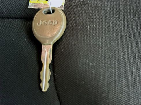 Used 2017 Jeep Wrangler Sport w/ Quick Order Package 23S image 34