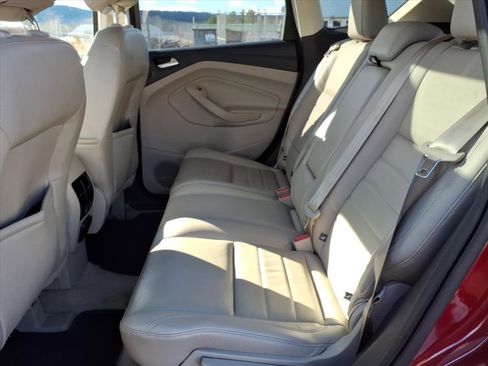 Used 2015 Ford Escape Titanium image 19