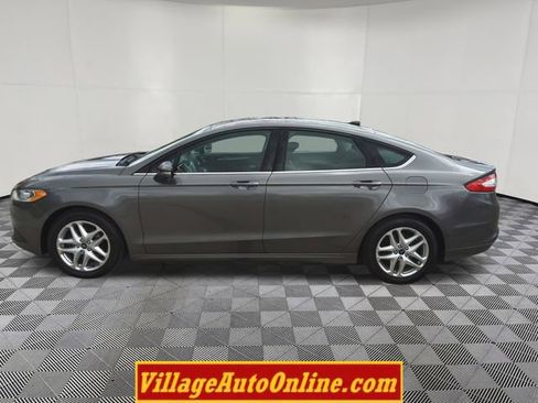 Used 2013 Ford Fusion SE FWD image 11