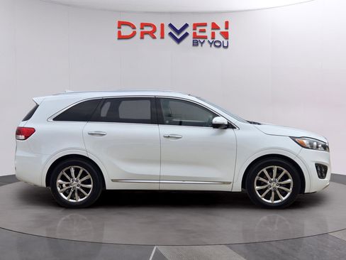 Used 2018 Kia Sorento SX image 6