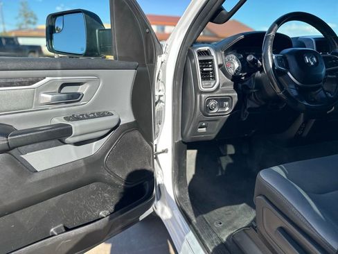 Used 2023 RAM 1500 Big Horn image 13