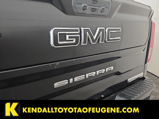 Used 2021 GMC Sierra 1500 Elevation w/ LPO, Elevation Black Package AWD/4WD image 11
