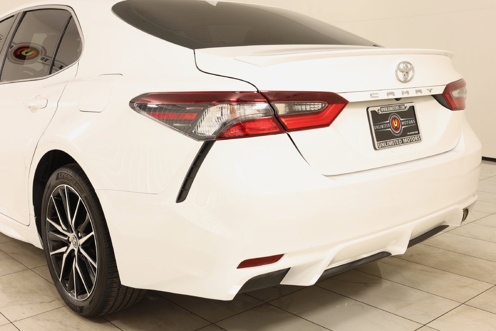 Used 2023 Toyota Camry SE FWD image 40