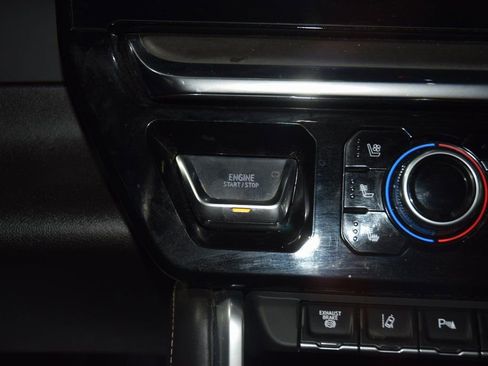 Used 2024 GMC Sierra 2500 Denali Ultimate image 38