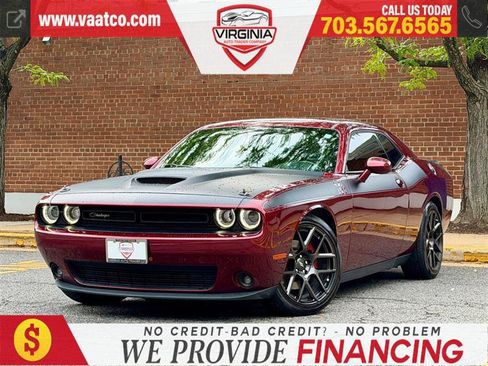 Used 2018 Dodge Challenger T/A RWD image 2