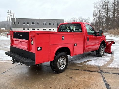 Used 2016 Ford F250 XL w/ Power Equipment Group image 8