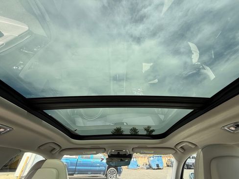 Used 2018 Volvo V90 T6 Inscription image 23