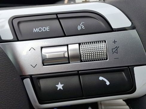 New 2026 Hyundai Tucson Limited image 12