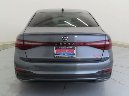 New 2026 Volkswagen Jetta Sport FWD image 5