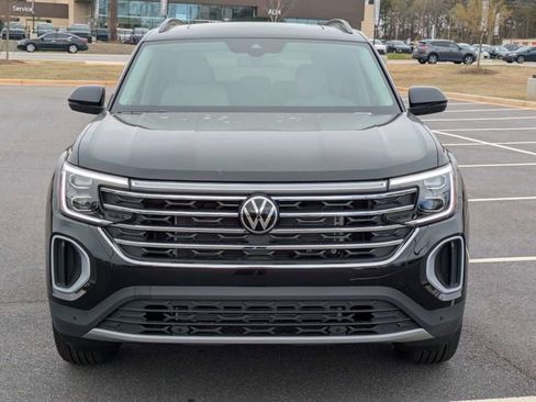 New 2026 Volkswagen Atlas SE FWD image 9
