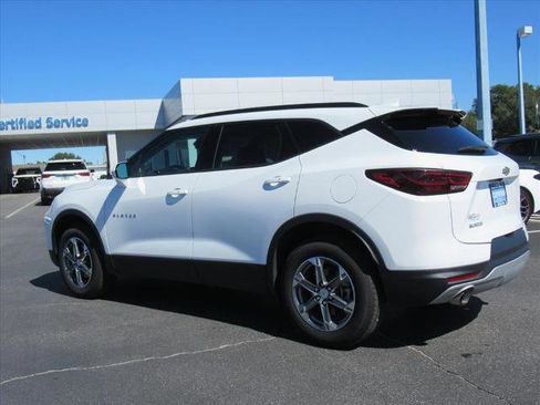 Certified 2024 Chevrolet Blazer LT w/ Convenience Package image 7