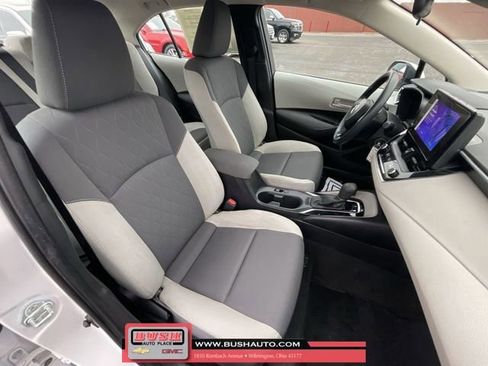 Used 2023 Toyota Corolla LE image 27
