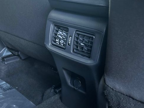 Used 2024 Toyota RAV4 LE FWD image 33