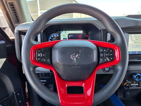 Used 2021 Ford Bronco Big Bend w/ Sasquatch Package AWD/4WD image 14