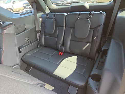 New 2026 Ford Explorer ST image 8