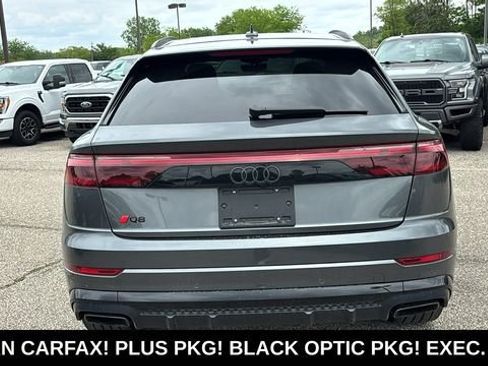 Used 2024 Audi Q8 Premium Plus AWD/4WD image 30
