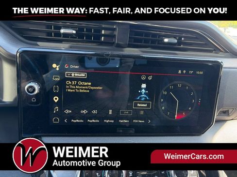Used 2023 GMC Sierra 1500 AT4 w/ AT4 Preferred Package AWD/4WD image 2