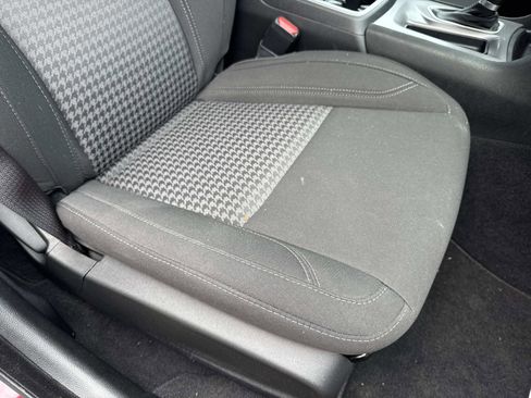 Used 2023 Dodge Charger SXT image 10