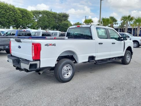 New 2026 Ford F250 XL w/ XL Chrome Package AWD/4WD image 9