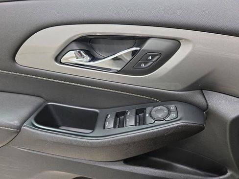Used 2023 Chevrolet Traverse LT w/ LPO, Floor Liner Package image 28