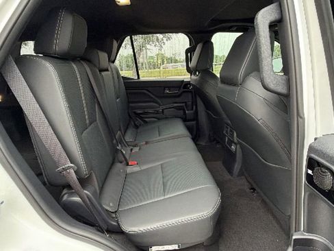 Certified 2025 Toyota 4Runner Limited AWD/4WD image 37