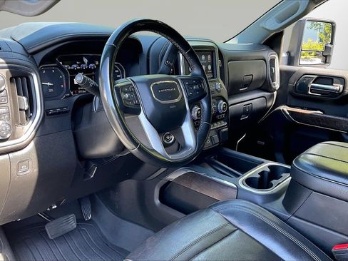 Used 2023 GMC Sierra 3500 Denali w/ Denali Ultimate Package AWD/4WD image 20