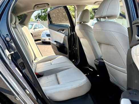 Used 2019 Honda Insight Touring image 18