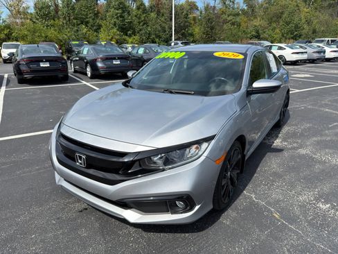 Used 2020 Honda Civic Sport image 2