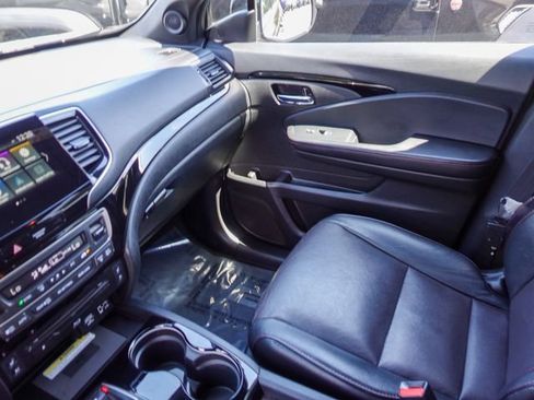 Used 2022 Honda Pilot Black Edition image 22