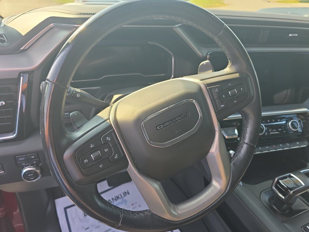 Used 2022 GMC Sierra 1500 Denali w/ Technology Package AWD/4WD image 16
