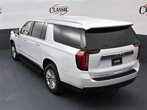 Used 2024 GMC Yukon XL SLT image 17
