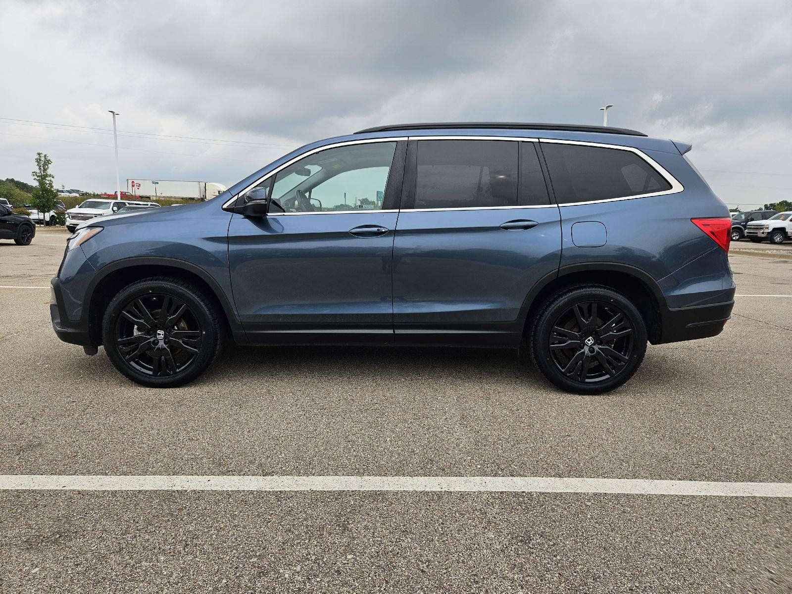 Used 2021 Honda Pilot Special Edition image 4
