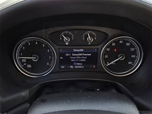 Used 2023 Buick Enclave Essence image 21