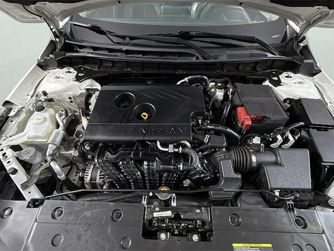 Used 2020 Nissan Altima 2.5 SR image 35