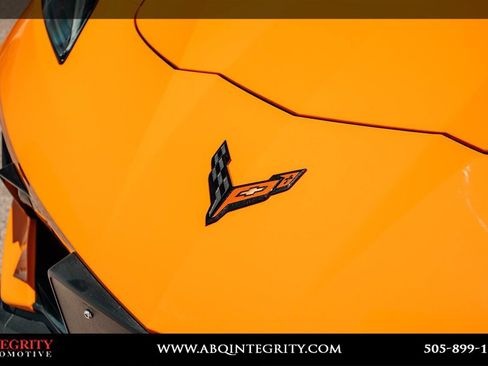 Used 2024 Chevrolet Corvette Stingray Premium Conv w/ Z51 Performance Package RWD image 10