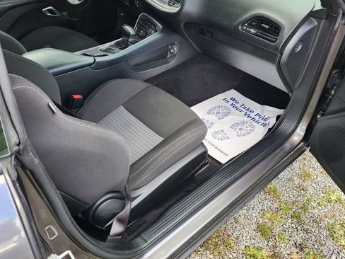 Used 2022 Dodge Challenger GT image 11