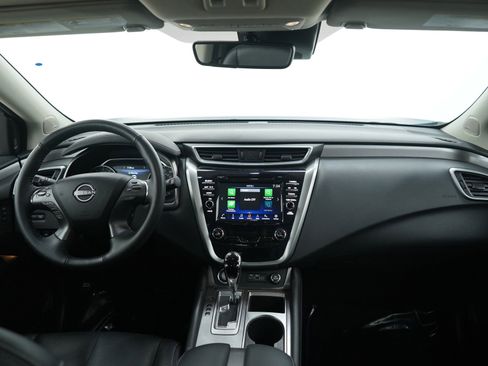 Used 2024 Nissan Murano SL image 12