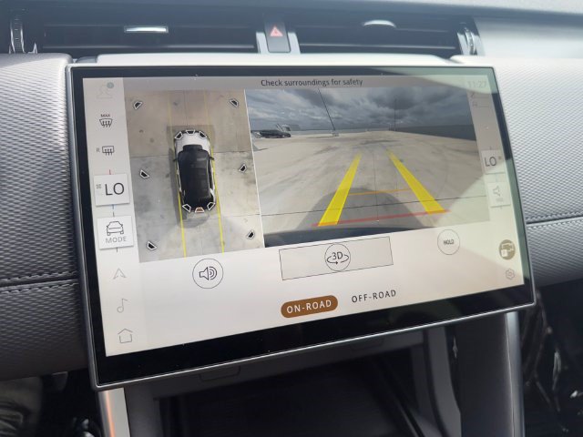 New 2026 Land Rover Discovery Sport Landmark AWD/4WD image 21