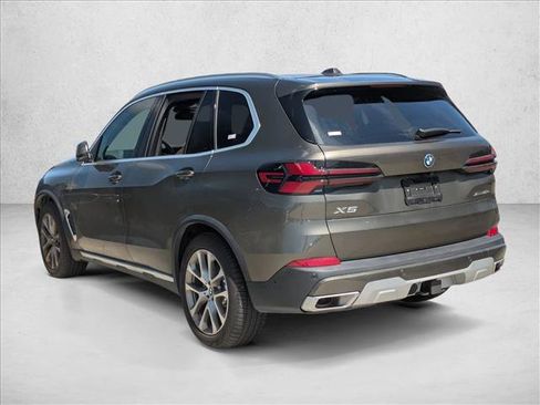 Used 2026 BMW X5 xDrive50e AWD/4WD image 7