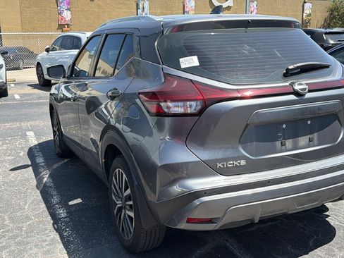 Used 2023 Nissan Kicks SV FWD image 5