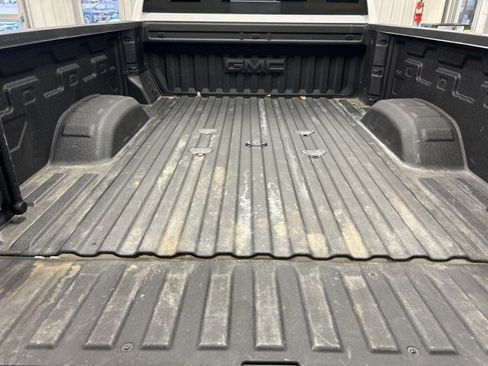 Used 2025 GMC Sierra 3500 Denali w/ Denali Reserve Package image 6