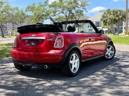 Used 2010 MINI Cooper Convertible image 5