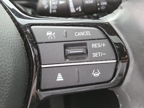 Used 2024 Honda CR-V EX-L image 7