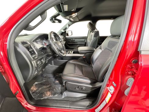 Used 2022 RAM 1500 Big Horn w/ Built-to-serve Edition image 20