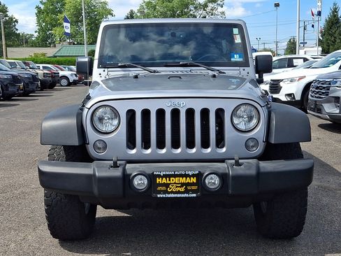 Used 2016 Jeep Wrangler Unlimited Sport w/ Quick Order Package 24S AWD/4WD image 2